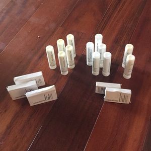 COLLECTION OF PAUL MITCHELL TOILETRIES NWT